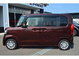 ☆両側スライドドアです☆スライドドアだと開け閉めがしやすいですよねー！