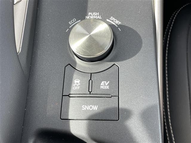 【自宅からお車ご購入！】車の選び方のご相談、購入手続き、ローンのご契約まで、ご自宅にいながらオンラインで完結できます！　詳しくはお電話にてお気軽にご相談ください！