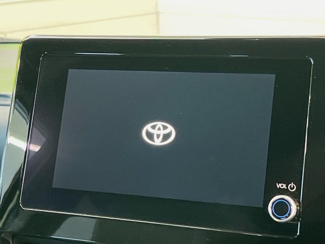 【8インチ　ディスプレイオーディオ】大画面のディスプレイはAppleCarPlayやAndroidAutoが利用可能。大きな画面でスマホナビアプリ等が利用いただけます♪