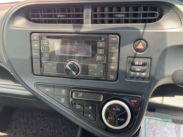 運転席操作部です！わからないスイッチ類や操作部はお気軽にお問い合わせ下さい！
