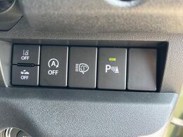 【バックソナー】リアバンパーに付いたセンサーが障害物を検知！一定の距離に近づくとアラートで教えてくれます♪狭い駐車スペースや車庫入れ時も安心ですね☆