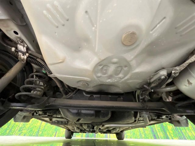 下回りがきれいなうちに、防錆加工の施工がオススメ。降雪地域はもちろん、沿岸部にお住いの方や、趣味でマリン・ウィンタースポーツをされる方にご好評いただいております。