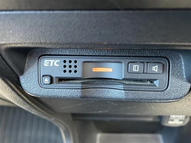 【　ETC　】今やカーライフにおける重要性はナビにも匹敵するのではないでしょうか？セットアップを行うことで利用可能になります！