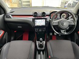 気になる車はすぐにお問い合わせください！画面右側の0066から始まる無料ダイヤルからお問い合わせ下さい！専門スタッフがお車のご質問にお答えいたします！