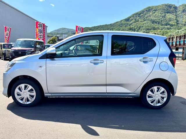 カーナビ・ETC・エンジンスターター・ドライブレコーダーなど、ご希望にお応えできるよう、オプション多数取り揃えております。おクルマのことなら何でもお任せください！