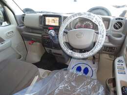 エマージェンシーブレーキ・車線逸脱警報・コーナーセンサー・両側パワースライドドア・シートヒーター