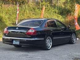 最近のお車は10万キロ超えても問題なく走行できます。整備もきちんとしておりますので、ご安心ください！