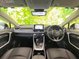 「この車の写真をもっと見たい」「状態が気になる」「この装備はついている？」どんな小さな疑問でもお気軽にお問い合わせください！