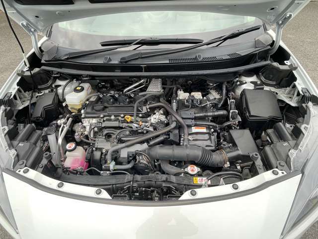 エンジンルームクリーニング済み！きれいな状態になっています！