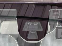 【スズキ　レーダーブレーキサポート】走行中に前方の車両等を認識し、衝突しそうな時は警報とブレーキで衝突回避と被害軽減をアシスト。より安全にドライブをお楽しみいただけます。