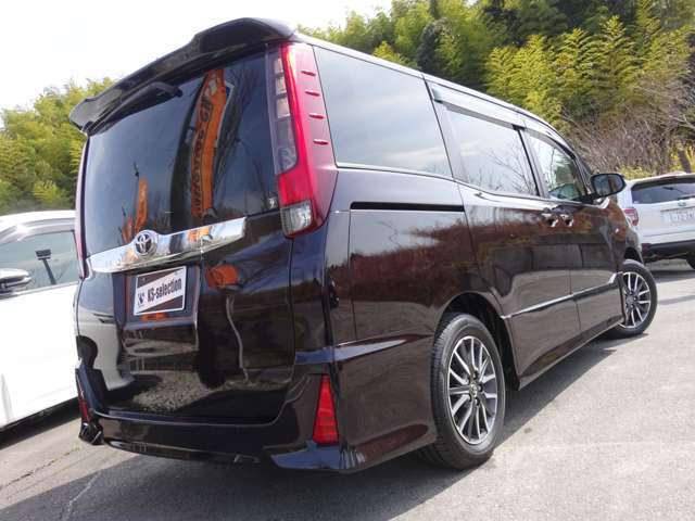 スタッフ一同、お問い合わせ、ご来店を心よりお待ちいたしております！！