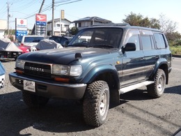 4.5VXLTD4WD　貨物1ナンバー5人乗りサンルーフヒッチメンバー付き3インチup