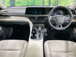 グループ総在庫数約30，000台！！全国の系列店からメーカー・車種問わずご紹介出来るので、あなたにピッタリのお車が見つかるはずです♪まずはお問い合わせ下さい☆