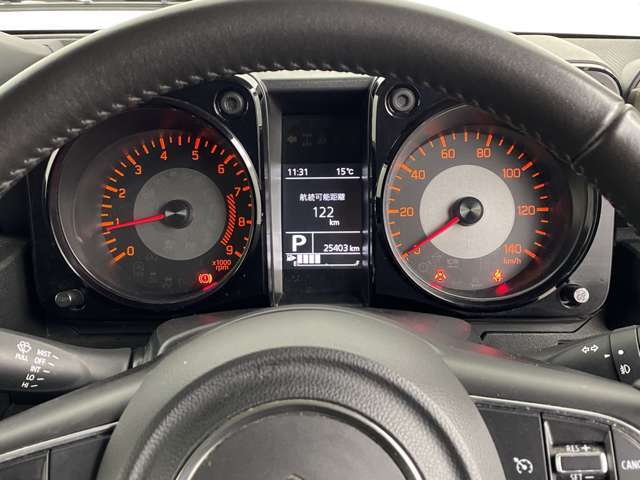 【ハンドル】『ハンドル/ステアリング』の画像になります。写真の内容に関してご不明点、ご質問等がございましたらお気軽にガリバー店舗までお問い合わせください。