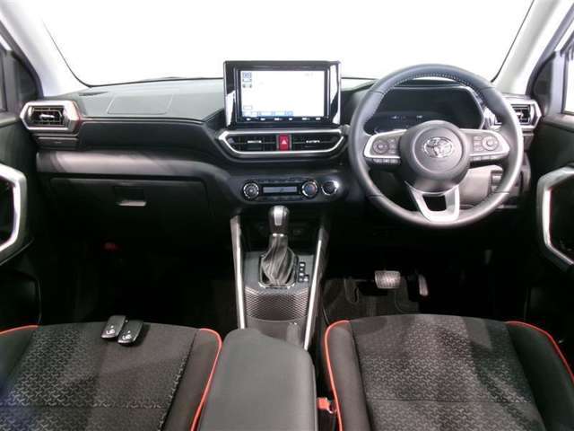 『まるごとクリーニング』施工済みで、キレイ・清潔な車となっております。