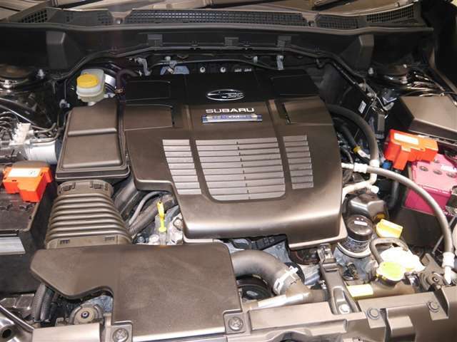 2000ccハイブリッドエンジン☆エンジンルームもしっかり洗浄！