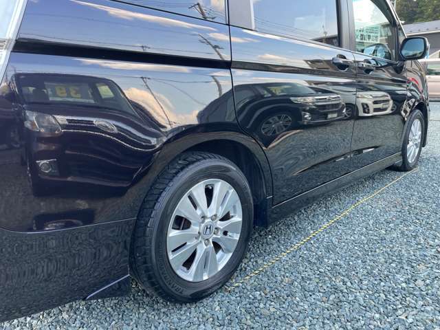 お車に詳しくないお客様でも、スタッフが親身になって相談にお答えさせて頂きます！