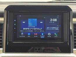 【ディスプレイオーディオ】6.8インチのタッチ画面を採用したカロッツェリアのディスプレイオーディオ。ラジオはもちろんBluetooth接続、USB入力、AppleCarPlayなど多彩な機能を搭載。