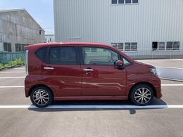 静岡ダイハツの中古車は、展示前に徹底した洗車や室内清掃を実施しております。