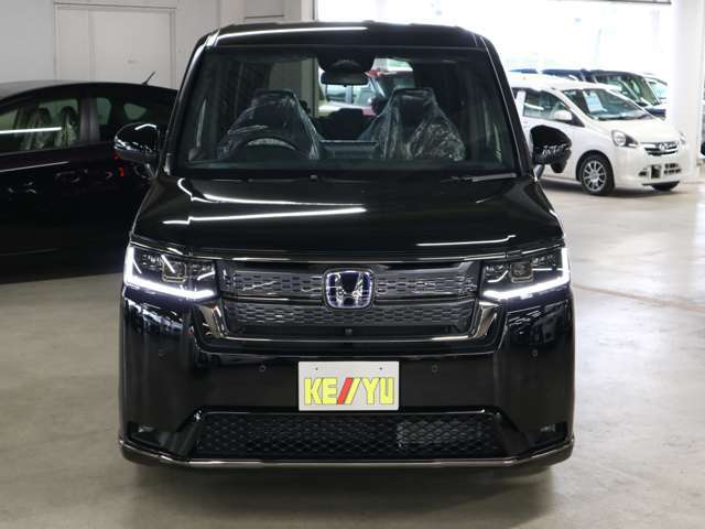 キッズコーナー、落書きカーコーナー、授乳室も御座います。お子様連れでもご安心してご来店頂けます。