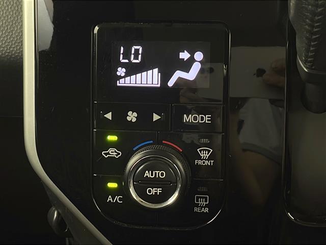 【オートエアコン】車内温度を感知して自動で温度調整をしてくれるのでいつでも快適な車内空間を創り上げます！