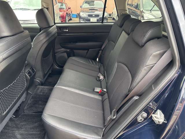 クリーニング済み　禁煙車　嫌な臭いありません