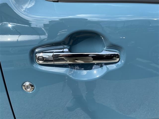 ■□■□■ 登録（届出）済未使用車はノルマ達成のために作られた走行100km未満、かつ初度登録または初度届出された車両でいわゆるアウトレット車です！■□■□■