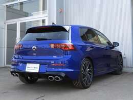 ☆『Rパフォーマンストルクベクタリング』：車速・エンジン出力・ステアリング角度・ヨーレート等の情報を元に、2つのマルチプレートクラッチが後輪左右のトルク配分を最適にコントロールします☆