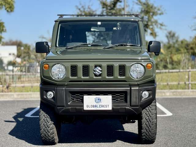 当店ではジムニーJA11から現行モデルまで販売実績が多数ございます。遠方のお客様にもご安心してご契約からご納車・ご納車後の保証に至るまでGLOBAL　CRESTジムニー専門店にお任せくださいませ。