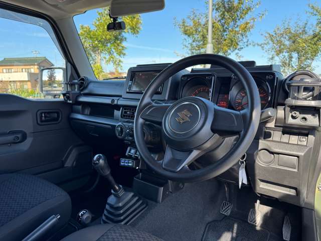 LINEのご登録で画像や動画、詳細なお見積書をお送りできます。お気軽にお問い合わせください。遠方のお客様も多数ご契約を頂いておりますので、当店ジムニー専門スタッフにお任せください＾＾