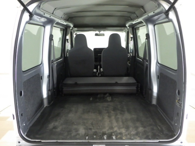 フルフラットになります。