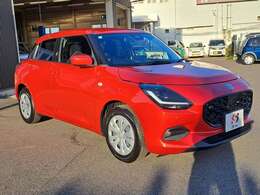 アダクティブクルーズコントロール　シートヒーター　衝突被害軽減ブレーキ搭載