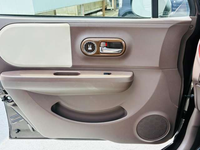 ★当社は車両販売から自社工場での整備・車検・鈑金、万が一のロードサービスにも対応！現金・分割ローンまで幅広いお支払い！任意保険の専門部署まで完備。