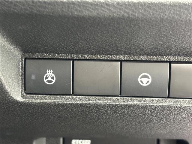 【運転席操作部】快適なドライブを楽しむための機能が装備されています！運転席から触れるので、使いやすいです！除菌プランいれていただくと、さらに清潔で安心していただけます！