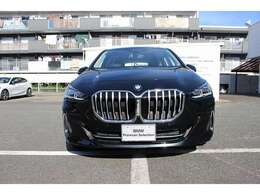 弊社では、試乗車として使用しておりました『デモカー』や、新車にて販売した『ワンオーナー車』を多く展示販売しております。使用経歴がわかっている車両を多数ご用意しております！
