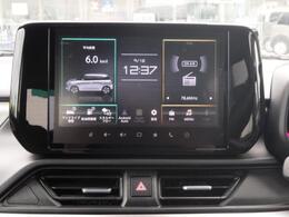 スズキ純正メーカーオプションの9インチディスプレイオーディオを装着しています。AM/FMラジオの視聴やBluetooth接続、USB接続が可能です。※ディスプレイ自体にナビ・TV機能はありません。