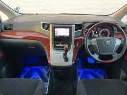 グループ総在庫数約30，000台！！全国の系列店からメーカー・車種問わずご紹介出来るので、あなたにピッタリのお車が見つかるはずです♪まずはお問い合わせ下さい☆