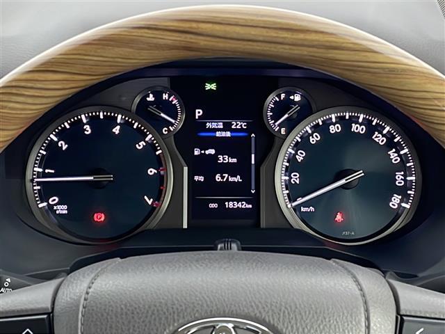 【スピードメーター】メーターがシンプルで見やすく運転しやすいですね！◆ご来店予約受付中！無料の来店予約は【来店予約をする】ボタンから！◆