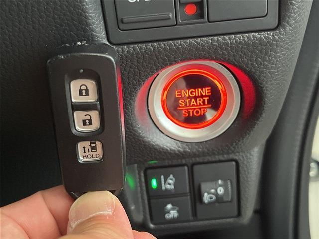 シトロエン、DSオートモービル、ボルボなどなど！　　　　　　　　　　　　　　　　　　　　　　　　　　　　　　　　　　　　　　　　　　　　　　　　　　　　　　　　　　　　　　　　　　　　　　　　　　　　→