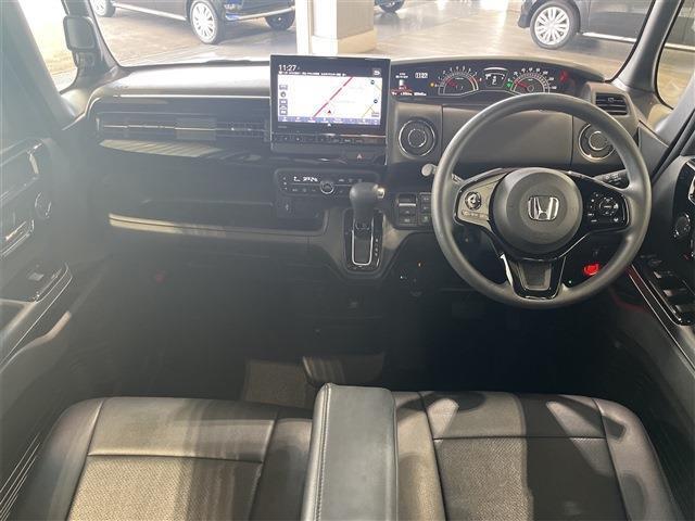 1年無料保証付・禁煙車・純正9インチプレミアムインターナビ・フルセグ・CD・DVD・Bluetooth・AppleCarPlay・AndroidAuto・USB・バックモニター・ホンダセンシング・レーンキープ・横滑り防止 　　　　　　　　　→