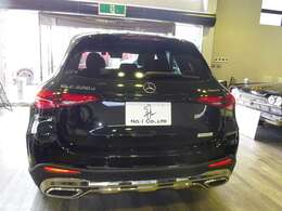 弊社では全車AIS（検査専門機関）の査定を受けており、300項目以上を検査したAISの車両品質評価書を付けてお渡しいたします。