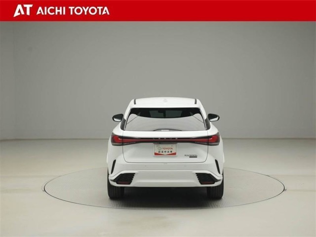 ハイブリッド車を買うならトヨタの『TOYOTA認定中古車』！保証は、初度登録年月より起算して10年間、累計走行距離20万キロ迄。更に、ロングラン保証が1年付で安心安全です♪