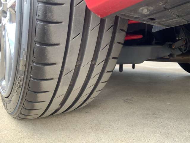 中古車だと気になる足廻り＆下廻り・・・ご覧の通り状態良好◎沿岸部や降雪地にお住まいのお客様もご安心ください。