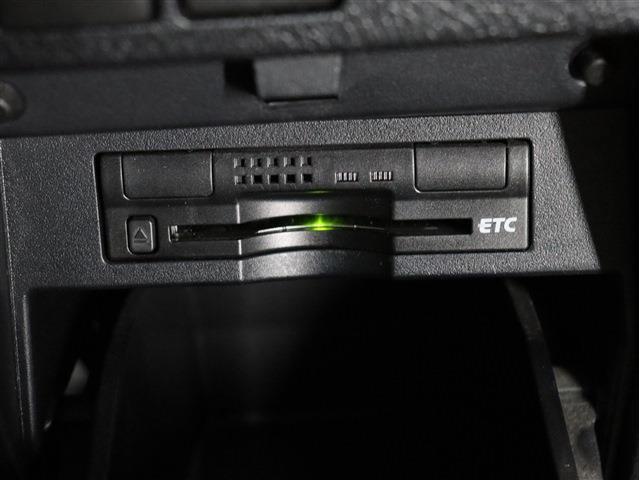 【ビルトインETC】高速道路の料金所もスムーズに走行できます♪