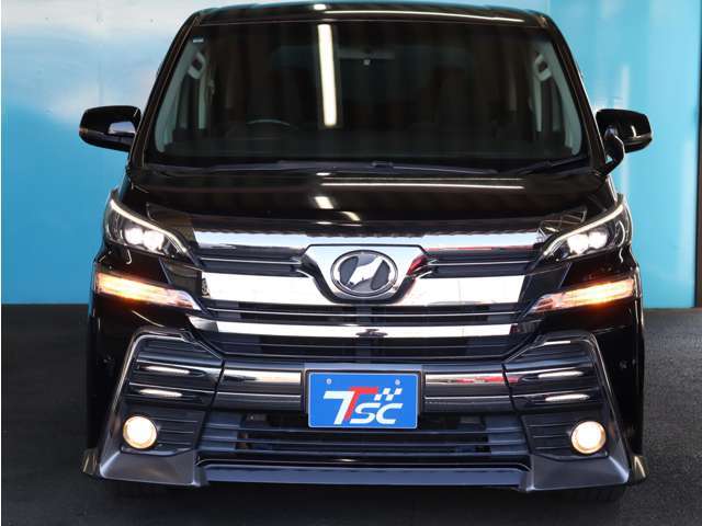 【LEDヘッドライト】夜道も明るく照らすので安心です！