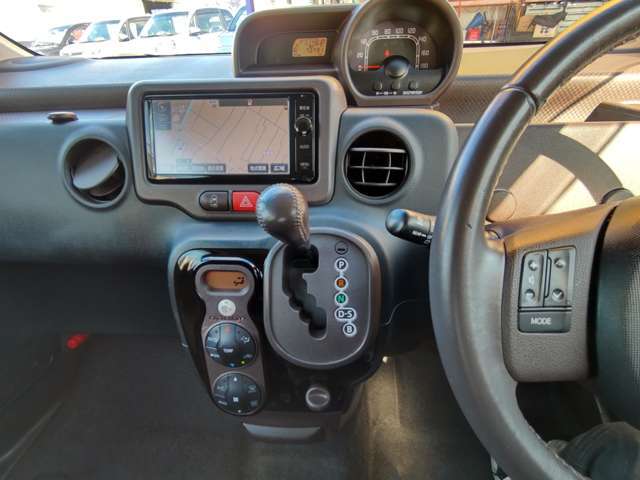 電車でのご来店はJR横浜線古淵（コブチ）駅送迎ございます。駅よりお電話下さい。JR横浜線、小田急町田駅からはバスで10分、木曽南団地バス停下車、目の前です。