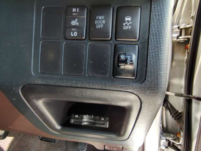 電車でのご来店はJR横浜線古淵（コブチ）駅送迎ございます。駅よりお電話下さい。JR横浜線、小田急町田駅からはバスで10分、木曽南団地バス停下車、目の前です。