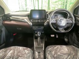 グループ総在庫数約30，000台！！全国の系列店からメーカー・車種問わずご紹介出来るので、あなたにピッタリのお車が見つかるはずです♪まずはお問い合わせ下さい☆