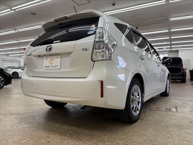 店舗敷地内に駐車スペースもございます。お車でのご来場をお考えの方はご安心ください♪