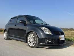 車高調も装着しております。お好みの高さに調整できますよ。